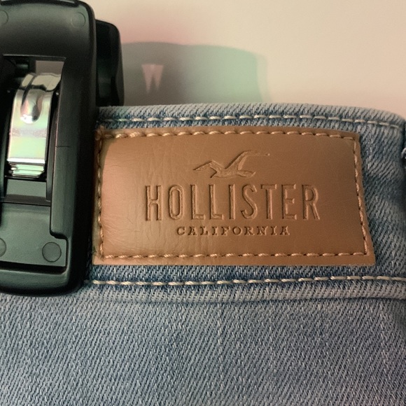 Hollister Shorts! Curvy High-Rise! Distressed! Size 19, NWT! - Picture 6 of 7